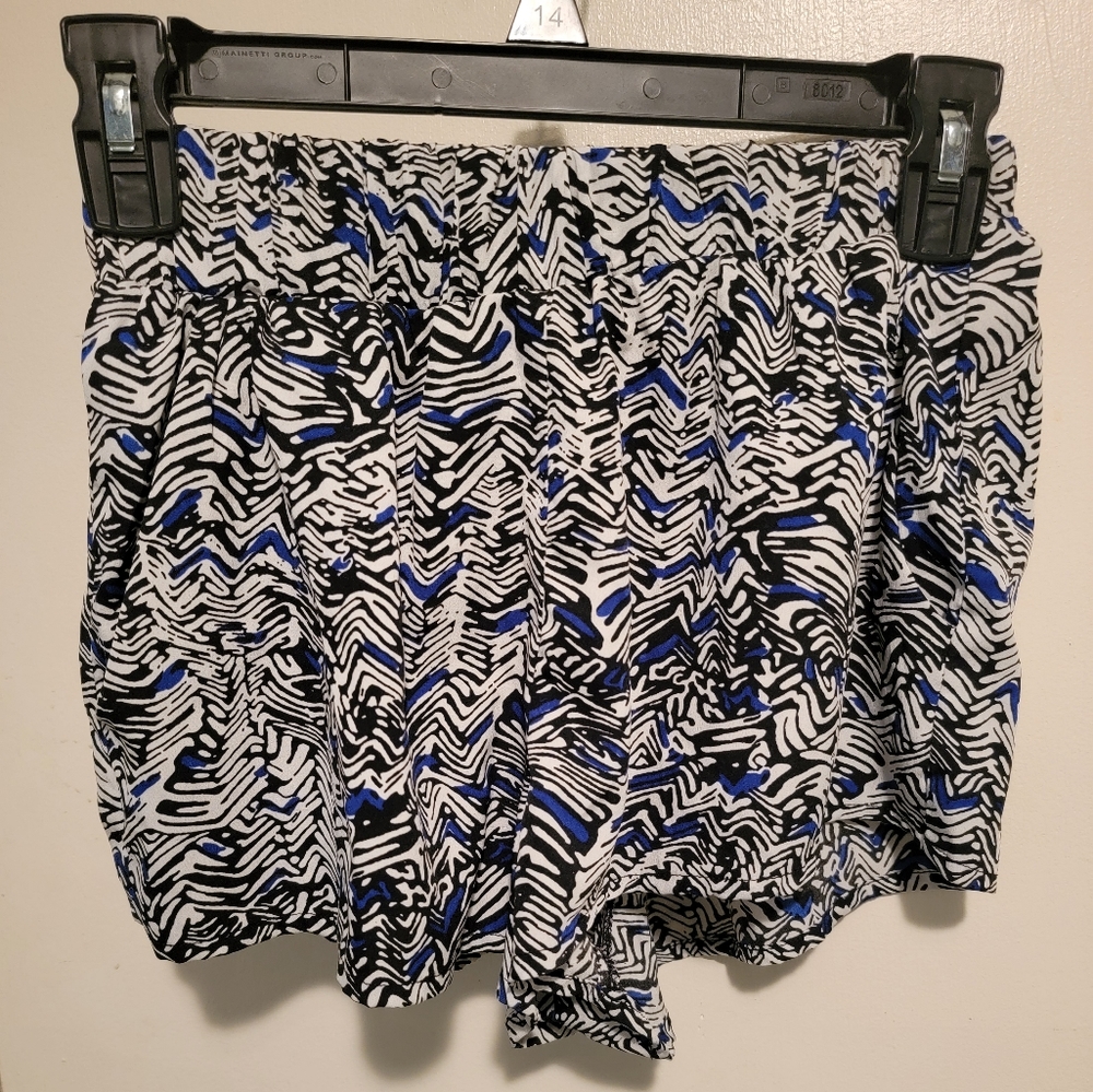 Dizzire Multicolor Shorts
